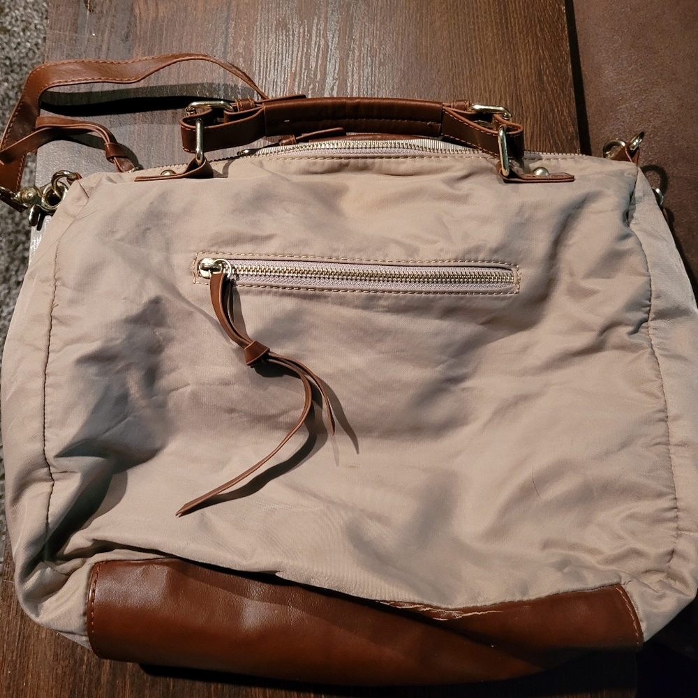 Purse - Picture 2 of 4